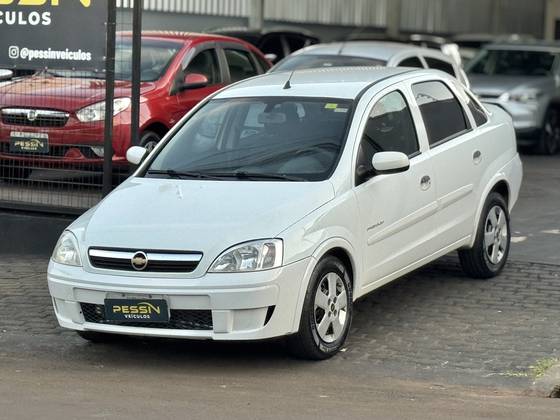 CHEVROLET CORSA 1.4 MPFI PREMIUM SEDAN 8V FLEX 4P MANUAL